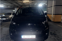 23 - 2026 Peugeot TRAVELLER