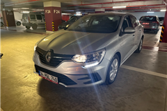 89 - 2025 Renault Megane 1.3 TCe Touch 