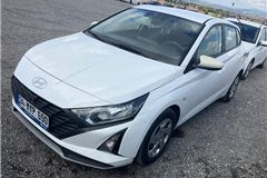 6 - 2025 Hyundai i20 1.2 MPI Jump 