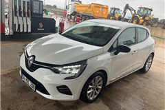 6 - 2023 Renault Clio 1.0 TCe Touch 