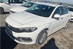 15 - 2024 Fiat Egea 1.6 Multijet Easy 