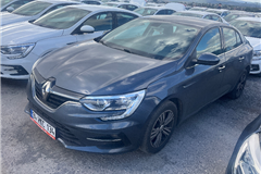 10 - 2023 Renault Megane 1.3 TCe Touch 