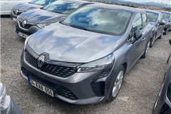 1 - 2023 Renault Clio 1.0 TCe EVOLUTION  
