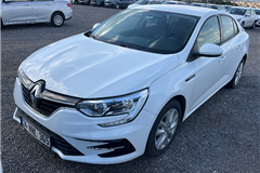 7 - 2023 Renault Megane 1.3 TCe Joy 