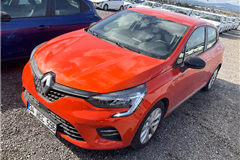 96 - 2023 Renault Clio 1.0 TCe Touch ÇELİK