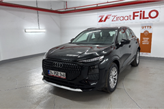2025 Audi Q3 35 TFSI Advanced 