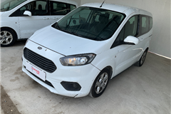 107 - 2022 Ford Tourneo Courier 1.5 TDCi Delux 