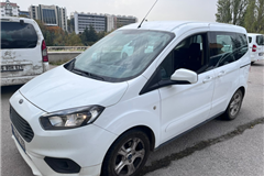135 - 2023 Ford Tourneo Courier 1.5 TDCi Delux 