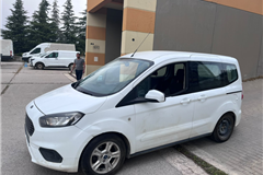 136 - 2023 Ford Tourneo Courier 1.5 TDCi Delux 