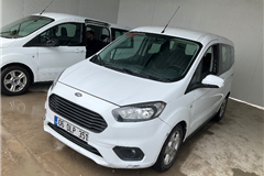 32 - 2022 Ford Tourneo Courier 1.5 TDCi Delux 