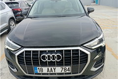 49 - 2021 Audi Q3  1.5 TFSI  ADVANCED
