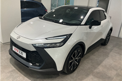 7 - 2024 Toyota C-HR 1.8 Hybrid Passion 