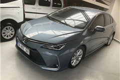 69 - 2023 Toyota Corolla 1.5 Dream 