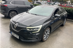 73 - 2023 Renault Megane 1.5 Blue DCI Icon 
