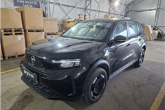 7 - 2026 Opel Frontera 1.2 HYBRID EDITION 