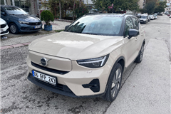 104 - Seçiniz Volvo EX40