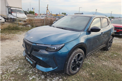 8 - 2026 Alfa Romeo JUNIOR