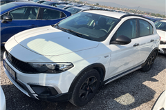 10 - 2025 Fiat Egea Cross 1.4 Fire Street 