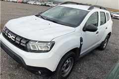 8 - 2023 Dacia Duster 1.3 Tce Essential