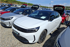 58 - 2026 Opel Corsa 1.2 GS CAM