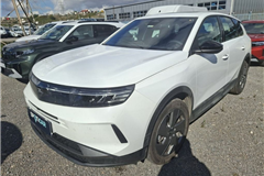 51 - 2026 Opel Grandland  1.2 HYBRID EDITION CAM