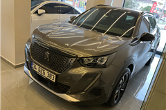 2023 Peugeot 2008 